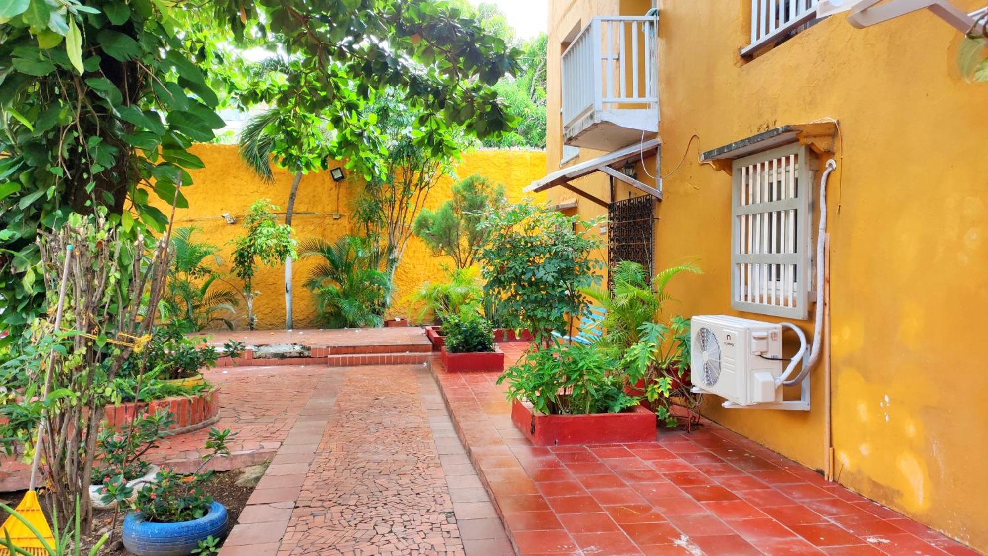 Apartamento Ana Ciudad Amurallada Cartagena Екстер'єр фото